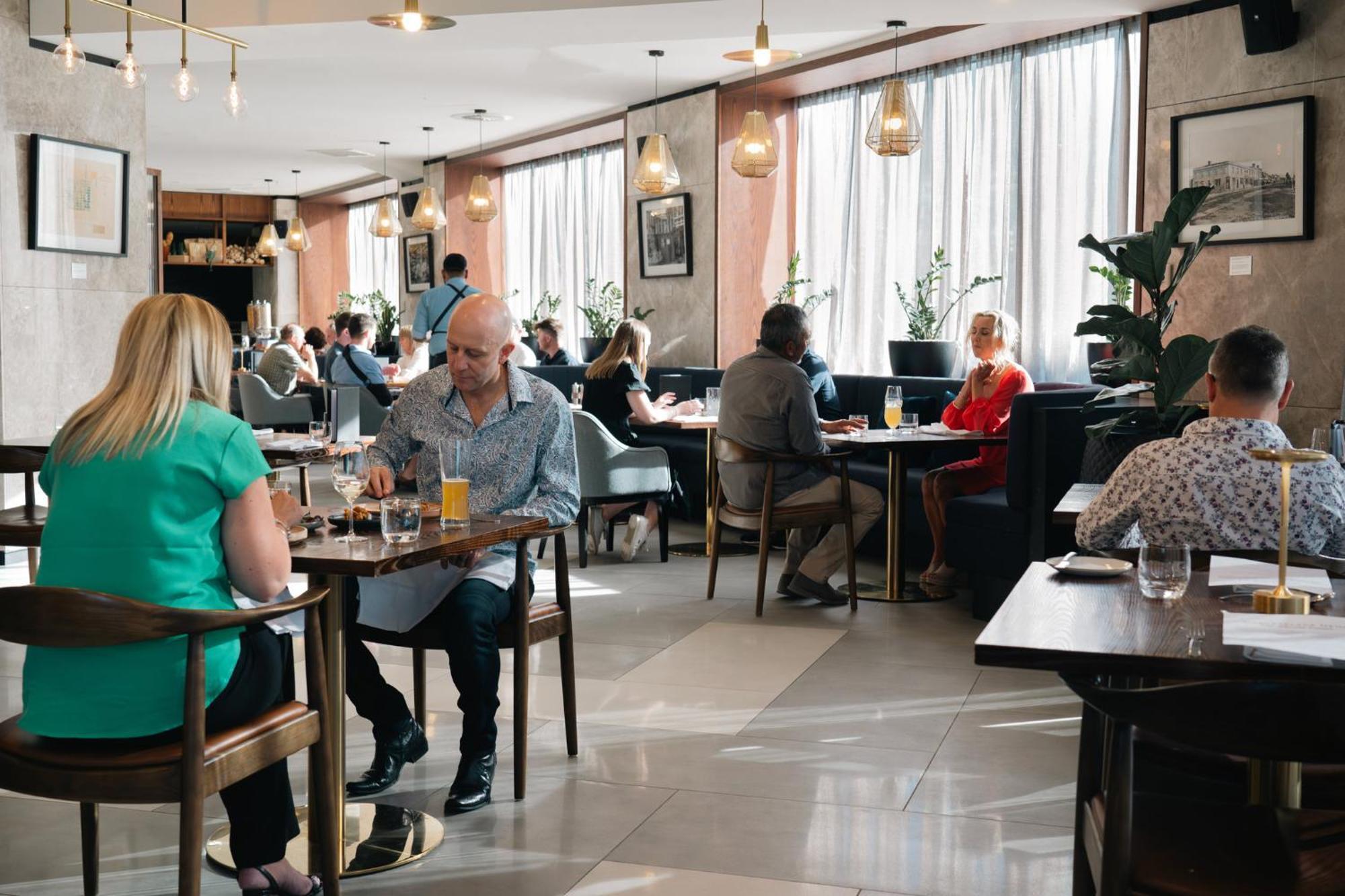 Ihg 4皇冠假日酒店*